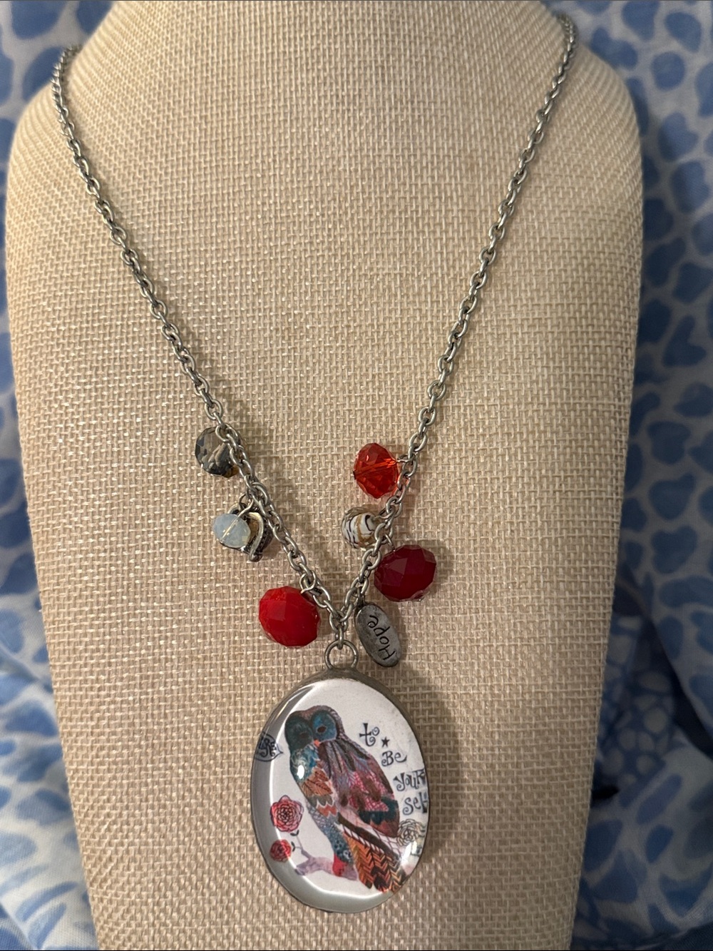 DaVinci Red and Orange Faceted Bead Owl Pendant Necklace